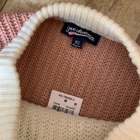 Freshman Chevron Pattern Sweater - Picture 2 of 3